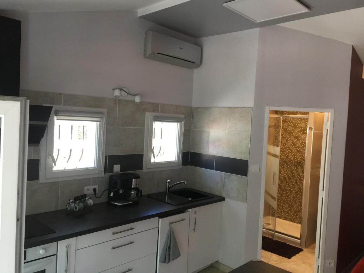 Dependance Individuelle Apartamento Nans-les-Pins Exterior foto