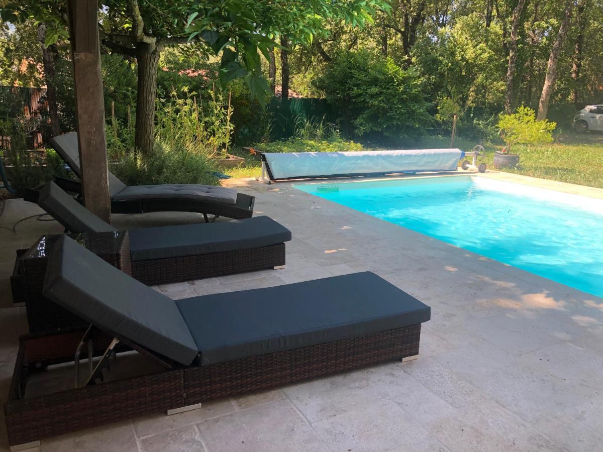 Dependance Individuelle Apartamento Nans-les-Pins Exterior foto
